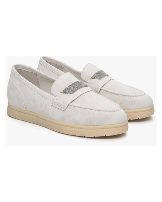 ESTRO White Loafers