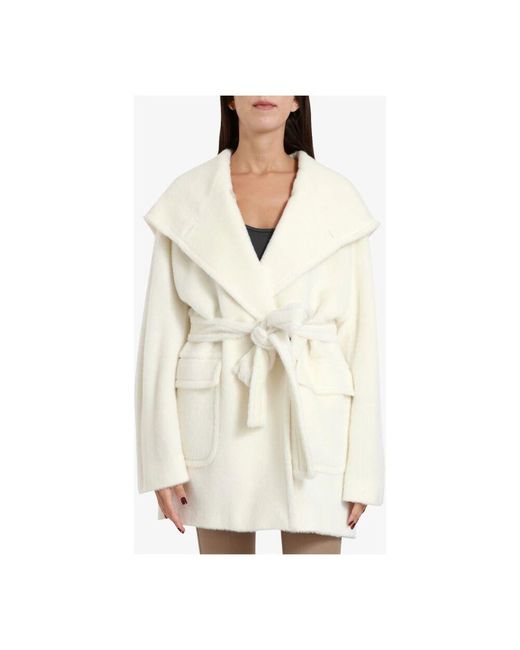 Tagliatore White Cremefarbener wollmantel mit bademantelmuster