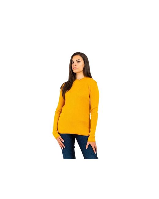Gas Yellow Round-Neck Knitwear
