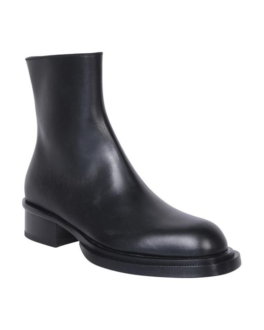 McQueen Stack Enkellaarsjes in het Black voor heren