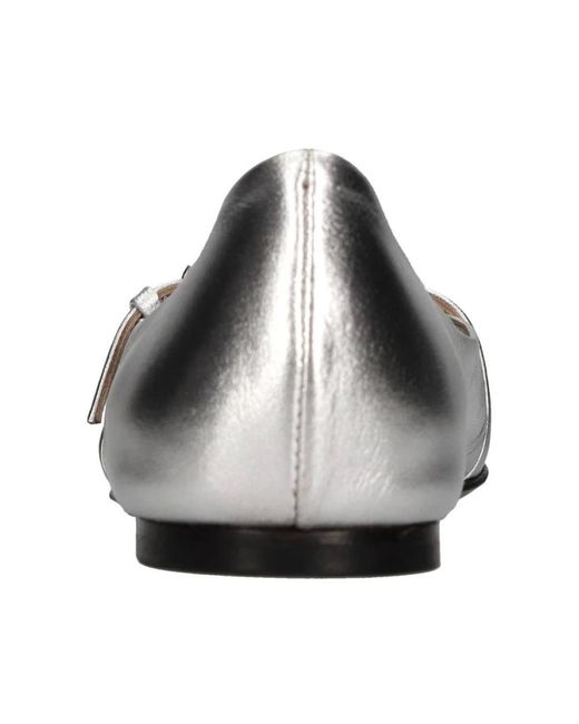 Strategia White Flache Schuhe Silber