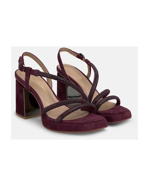 Alma En Pena. Purple High Heel Sandals