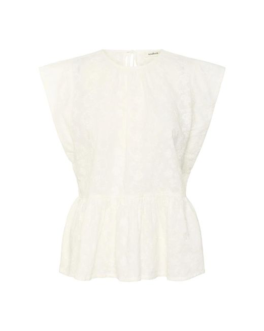 Soaked In Luxury Blouses in het White