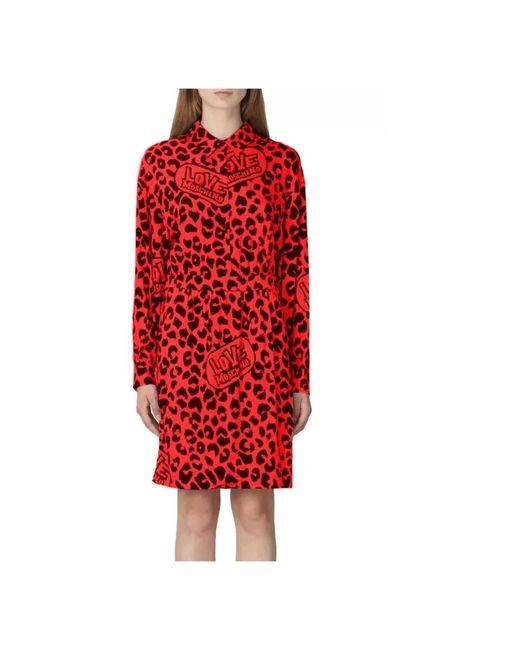 Vestido largo rojo con estampado de leopardo Love Moschino de color Red