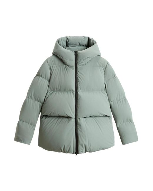 Woolrich Jassen ,Groen ,Leer Stijlvolle Verde Jas Voor Vrouwen in het Green
