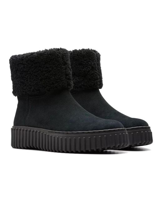 Clarks Black Torhill Turn Standard Fit