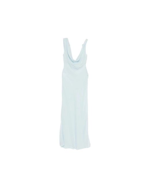 ANDAMANE Blue Gowns