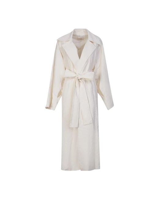 Quira White Weißer Zweireihiger Mantel Ss23