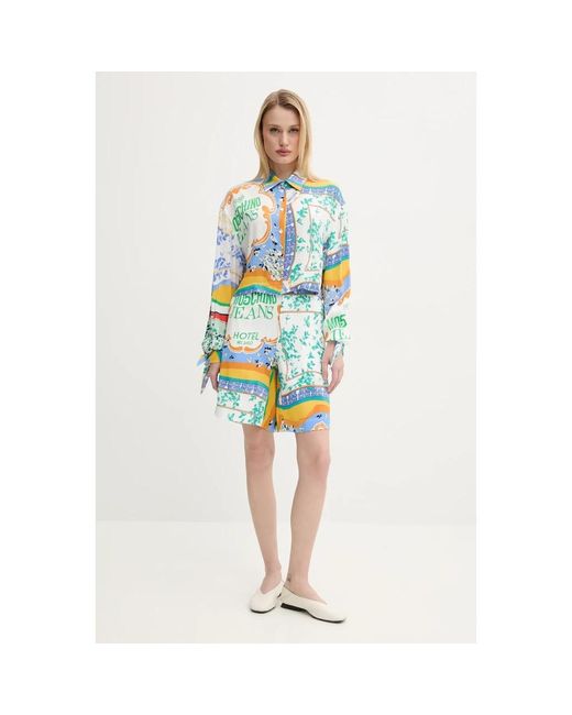 Moschino Casual Shorts in het Blue
