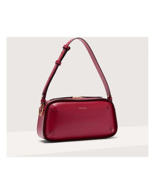 Shoulder Bags di Coccinelle in Red