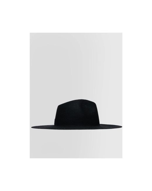Alpha Studio Black Accessories