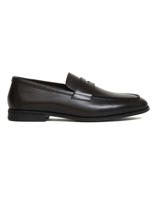 Doucal's Black Loafers for men