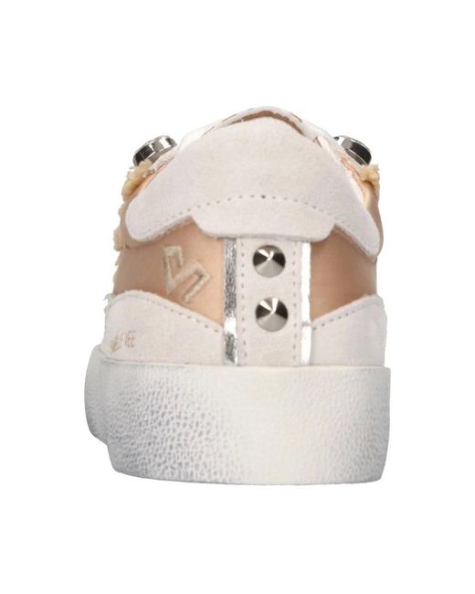 Emanuélle Vee Pink Sneakers
