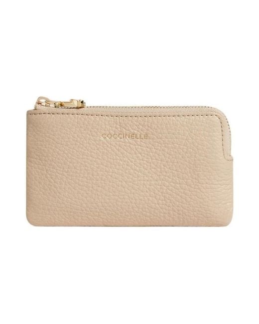 Coccinelle Natural Clutches