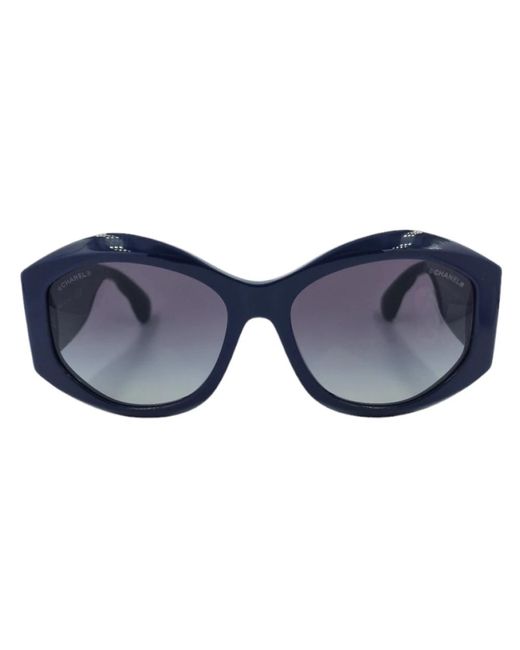 Chanel Blue Moderne ovale sonnenbrille mit ikonischem logo