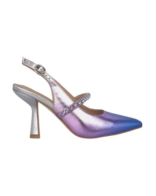 Alma En Pena. Purple Pumps Mit Strassband