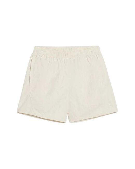 Shorts > short shorts PUMA en coloris Natural