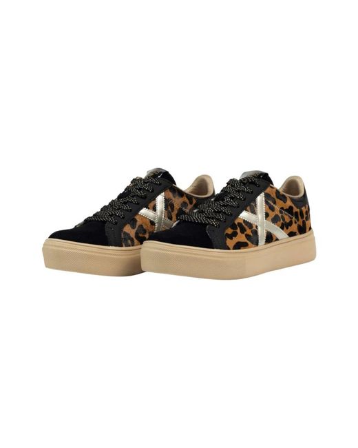 Munich Brown Sneakers