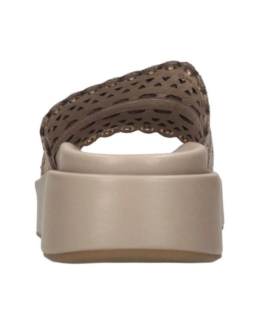 Sliders Emanuélle Vee en coloris Gray