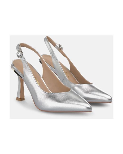 Alma En Pena. Metallic Pumps