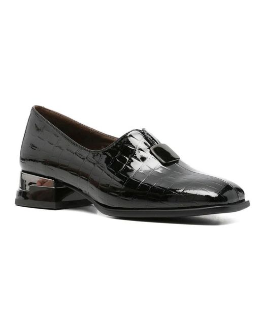 Linda Baumann Black Pumps