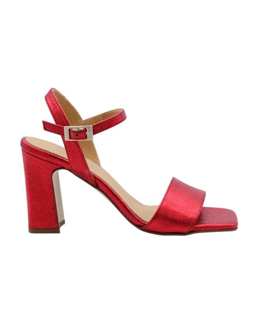 High Heel Sandals di CTWLK in Red