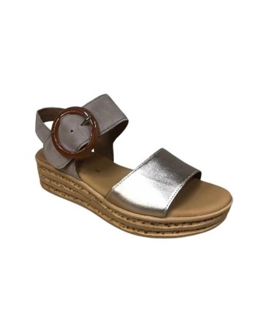 Flat Sandals Gabor de color Brown