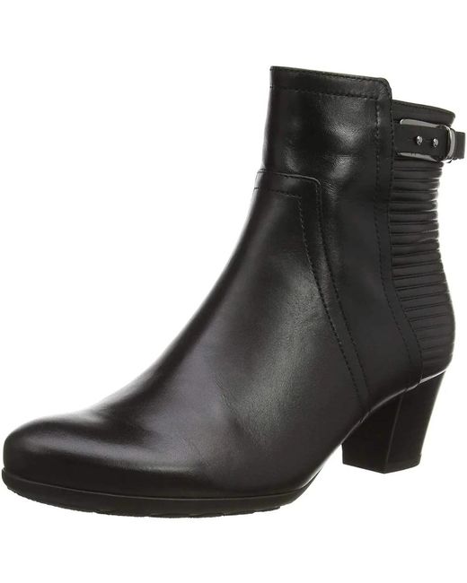 Cowboy Boots di Gabor in Black