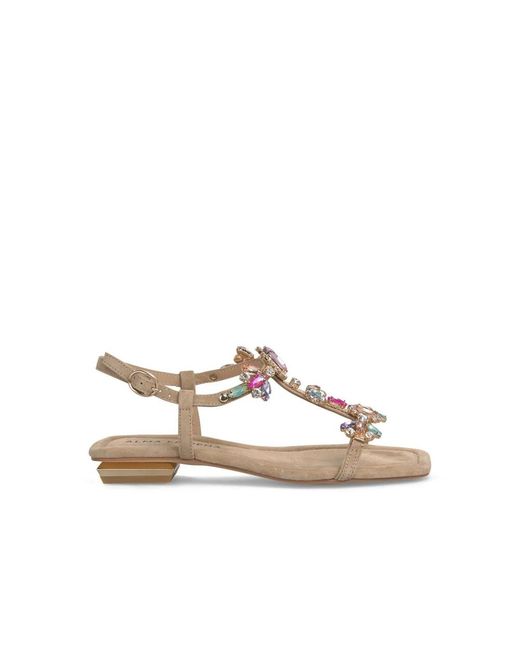Alma En Pena. Brown Flat Sandals