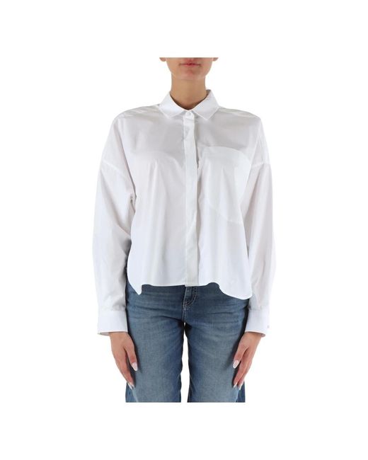 Camicia oversize in popeline di cotone di Emporio Armani in White