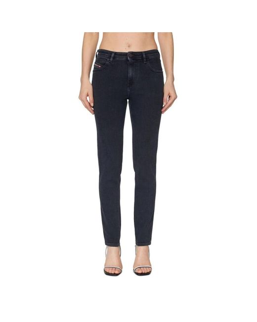 Slim-Fit Jeans di DIESEL in Black