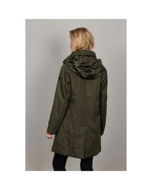 Junge Black Parkas