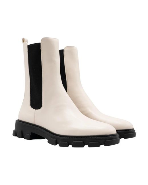 Michael Kors Black Chelsea Boots