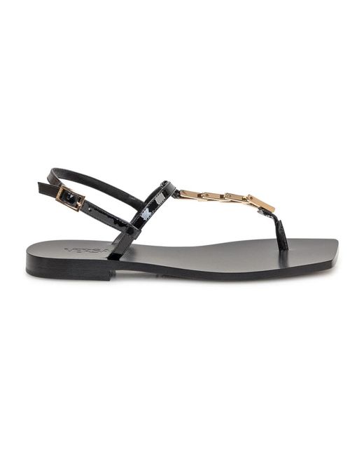 Versace Schoenen ,Zwart ,Leer Zwarte Leren Lage Sandalen Met V-Hardware in het Brown