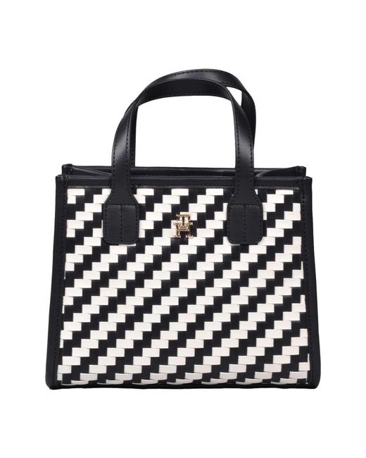 Handbags di Tommy Hilfiger in Black