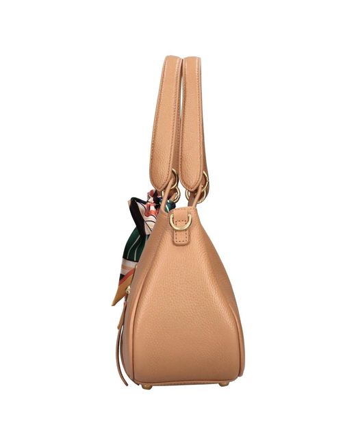 La Carrie Brown Shoulder Bags
