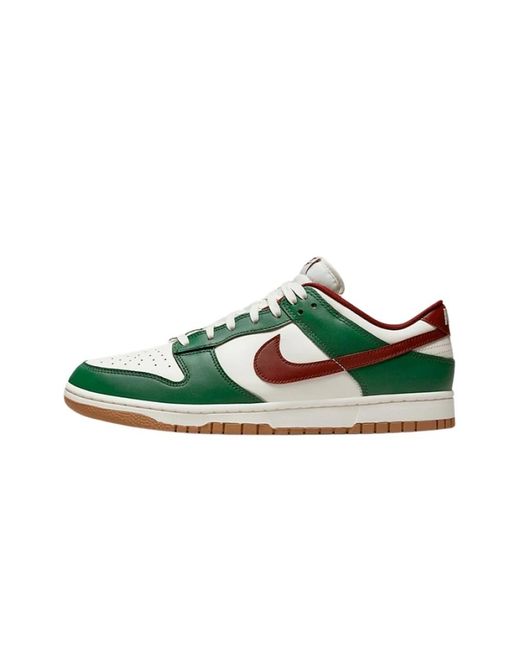 Nike Dunk Low in het Green voor heren