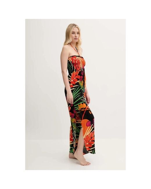 Maxi Dresses Desigual de color Red