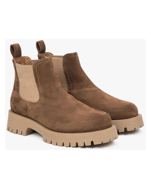 ESTRO Brown Chelsea Boots