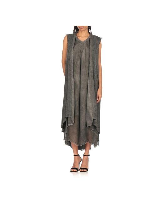 Maxi Dresses di SANCTAMUERTE in Gray