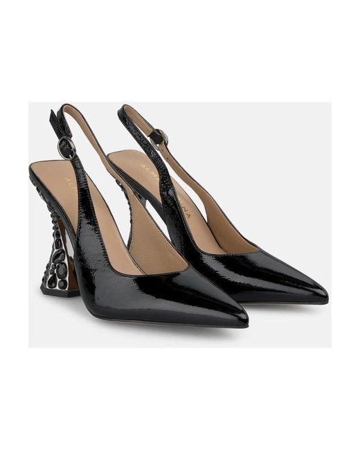 Alma En Pena. Black Pumps
