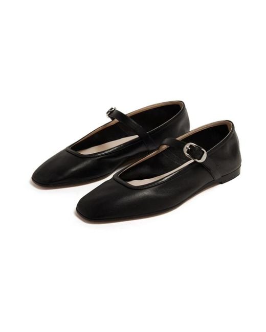 Shoes > flats > ballerinas Le Monde Beryl en coloris Black