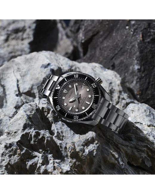 Seiko Metallic Watches