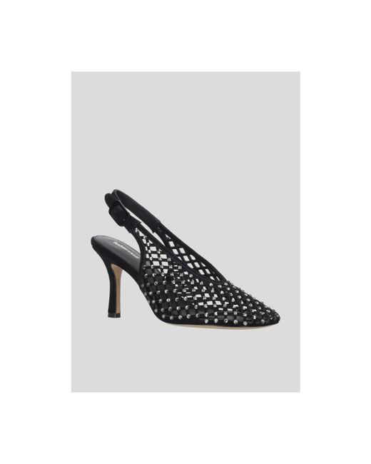Lola Cruz Black Pumps
