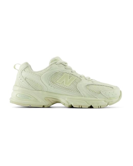 Sneakers di New Balance in Green