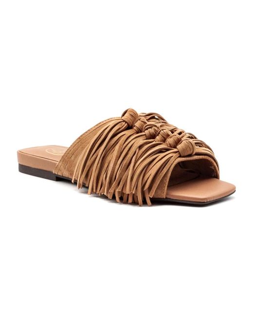 Ash Brown Sliders