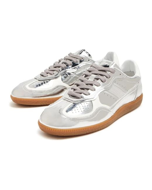 Alohas White Sneakers