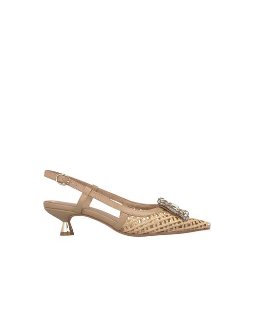 Alma En Pena. Natural Pumps