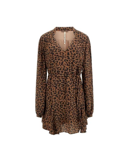 Short Dresses Guess de color Brown