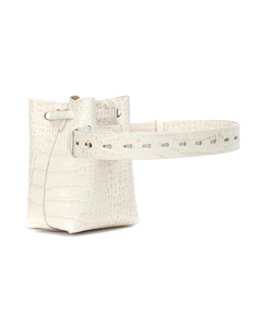 Nanushka Bucket Bags in het Natural